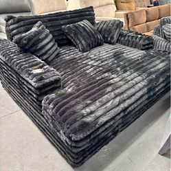 Soft Chaise Lounge Chairs 