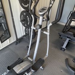 Elliptical and Manual Treadmill 