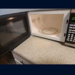 Hamilton Beach Microwave