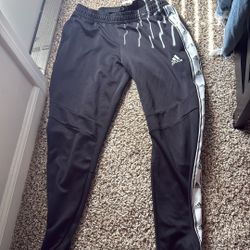 Adidas Black Track Pants – Size Medium, Classic 3-Stripe Logo Style