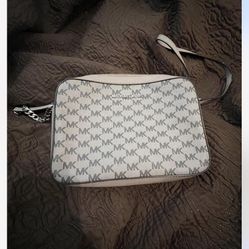 Michael Kors Crossbody Bag 