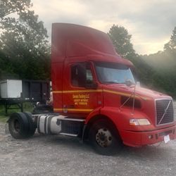 2014 Volvo VN