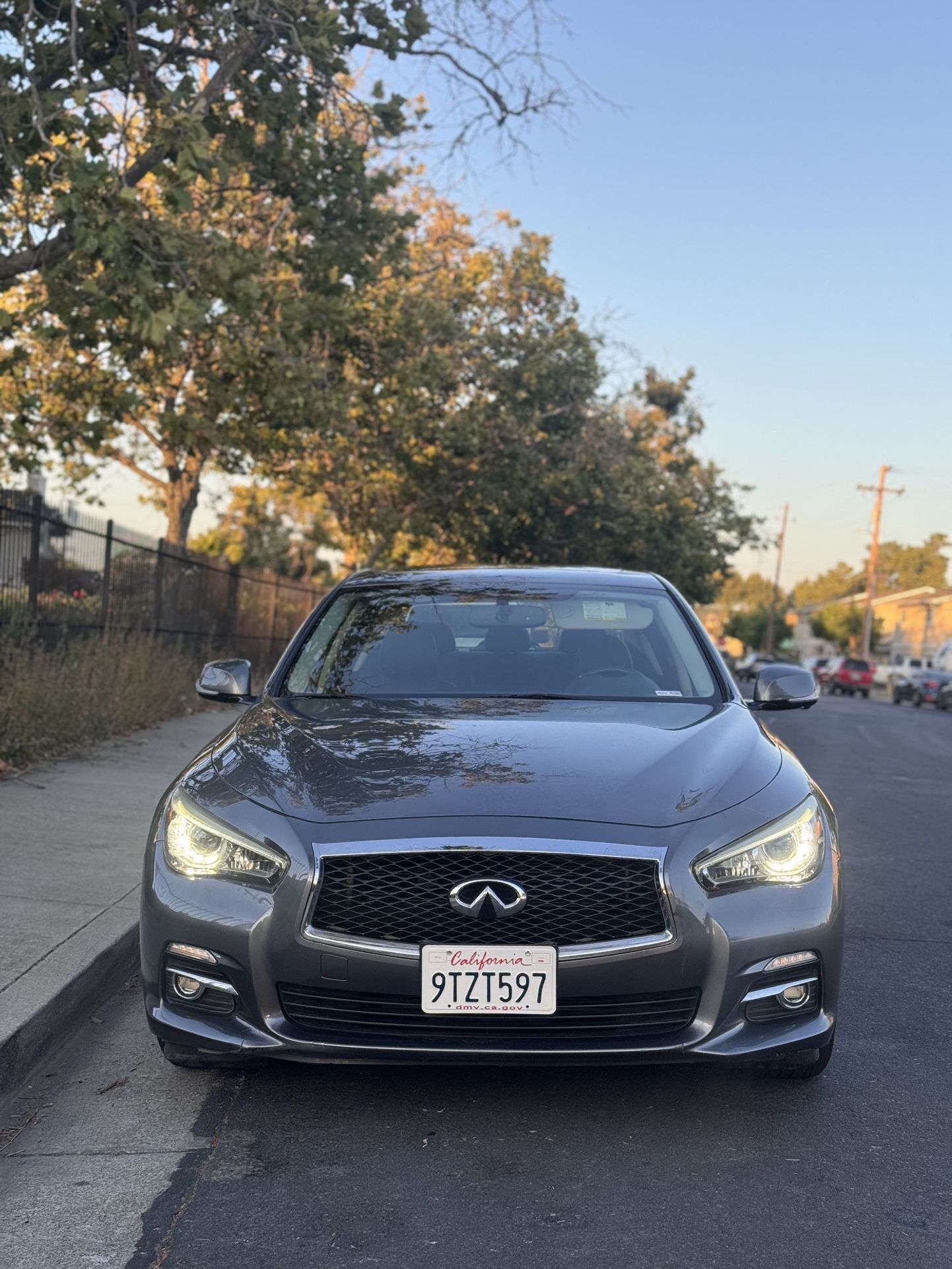 2016 Infiniti Q50