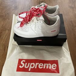 Supreme Nike AF1