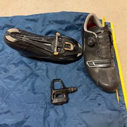 Biking Shoes and Matching Pedals