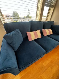 Navy Blue Velvet Sofa — 3 Seater — Like New