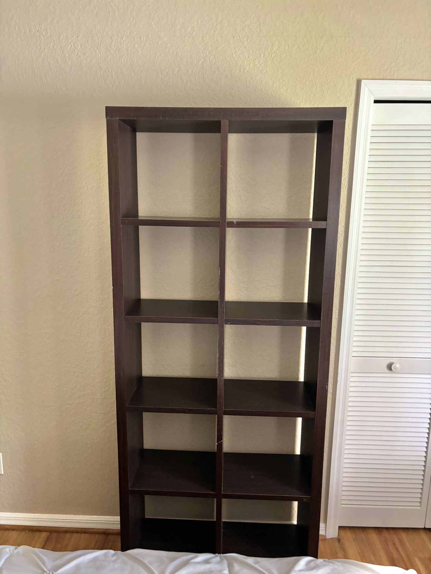 Large Wooden Shelf With 10 Compartments