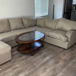 Sectional Couch 