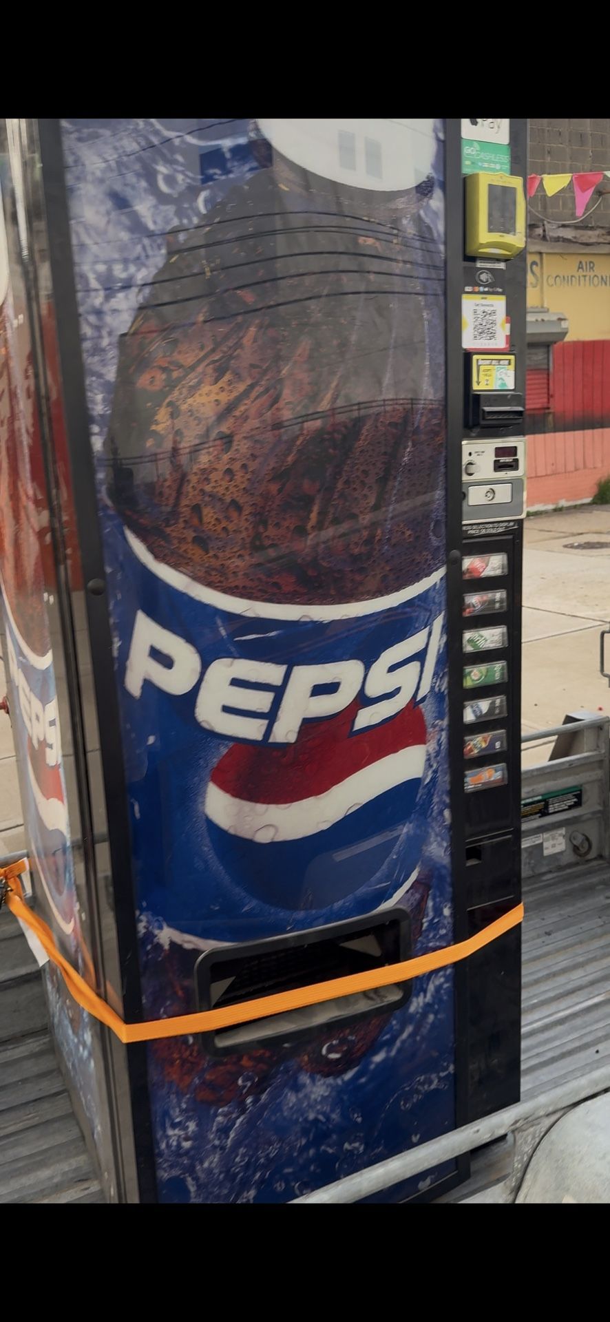 Vending Machines With Card Reader