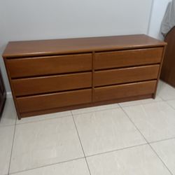 Nice Mid-century Teak Danish 6 Drawer Dresser
