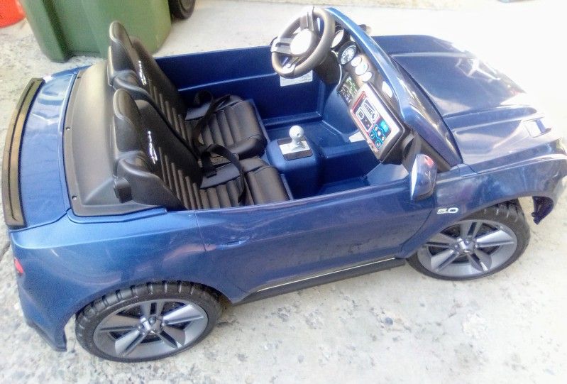 POWERWHEELS MUSTANG GT