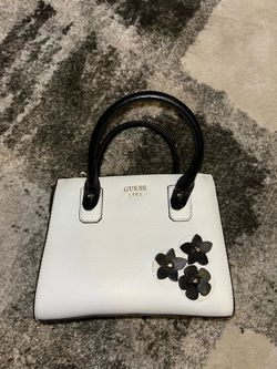 Guess Purse 
