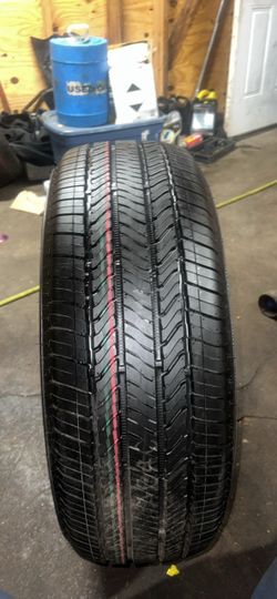 255/60R19 Bridgestone Alenza