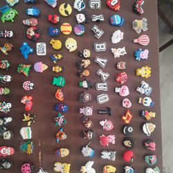 CROC CHARM LOT