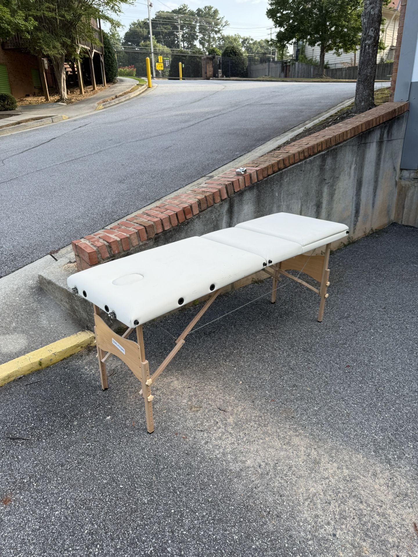 Portable Spa Quality Massage Table