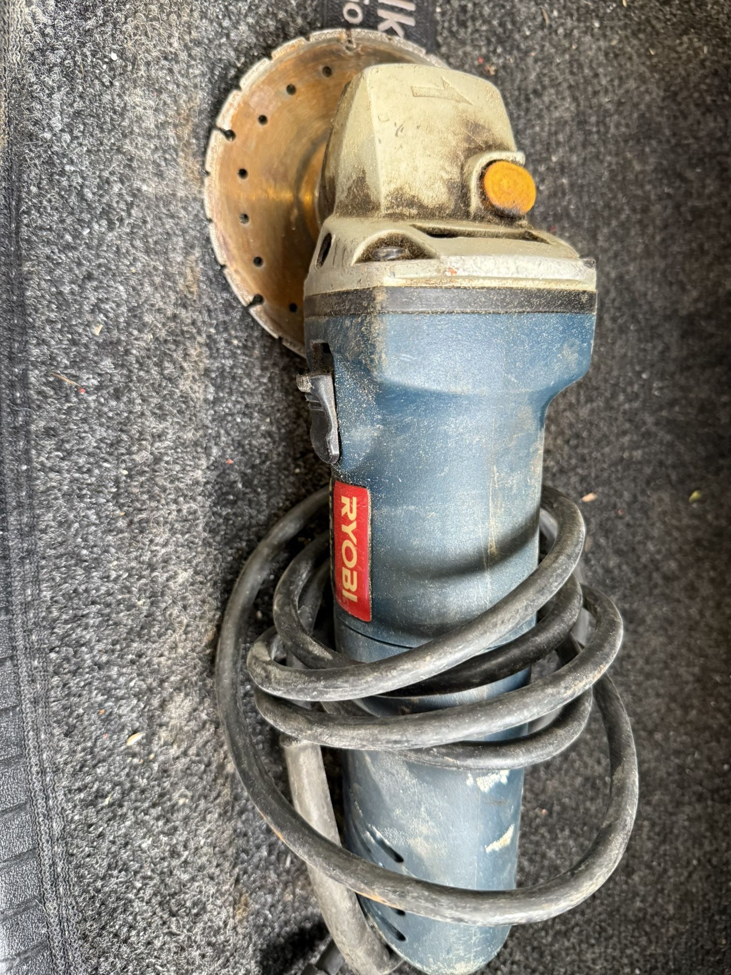 Ryobi AG451 4.5" Angle Grinder