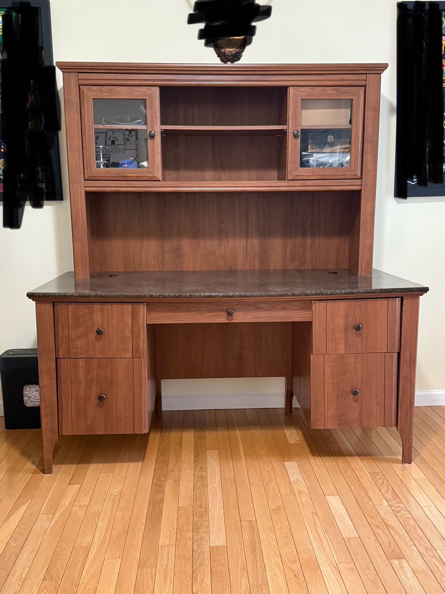 Office Furniture Set