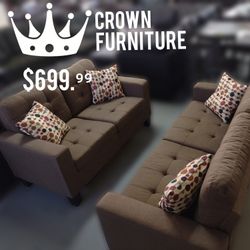 Brown 2pcs Sofa & Loveseat W/ 4 Accent Pillows 