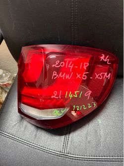 2014-18 bmw X5 right taillight