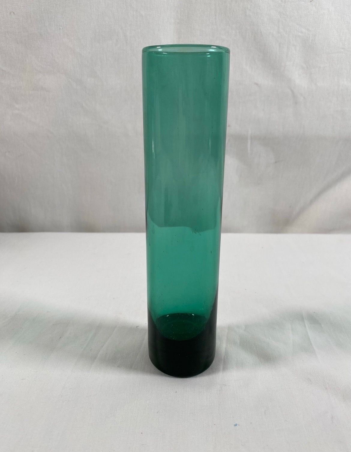 Vintage Emerald Green Bud Vase 7 1/2” Tall