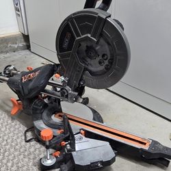 Sliding Compound Miter Saw