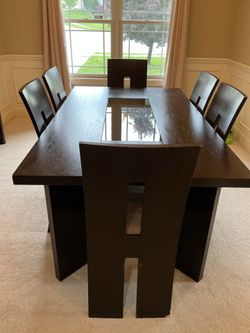 Dining set 6 chairs and buffet