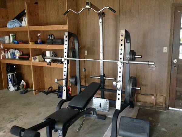 Bench and squat rack with weight set club weider 500