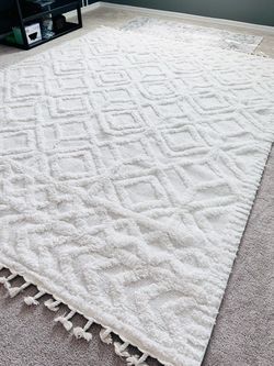 Area rug brand new High quality,heavy duty rug beige color,London brand 8x10” size