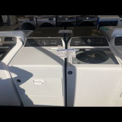 Whirlpool Washer Dryer Set ( Warranty Included)