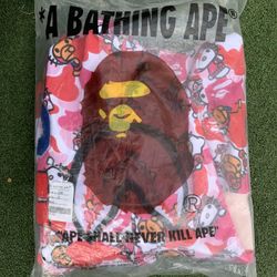 BAPE X HELLO KITTY