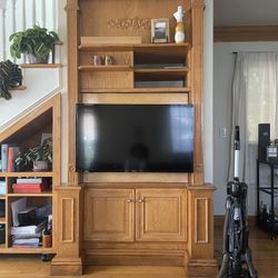 TV + mount