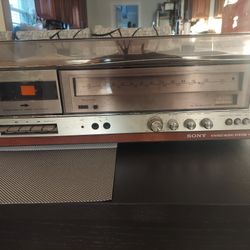 vintage  sony stereo music  system  (for parts or repair)