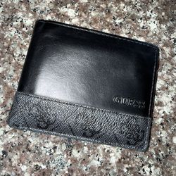 Guess men’s wallet
