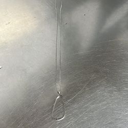 Lucky Brand Silver Tone Black Rhinestone Pendant Necklace- EUC