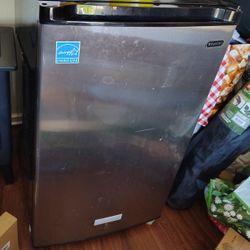 3 Cu ft Freezer 