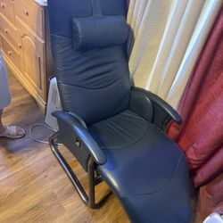 Relax The Back Leather Lounge Chair