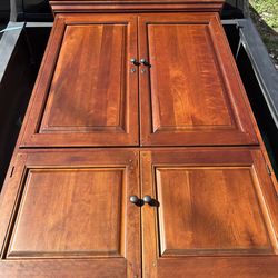 Cherry Oak Dresser Cabinet (WILL DELIVER)