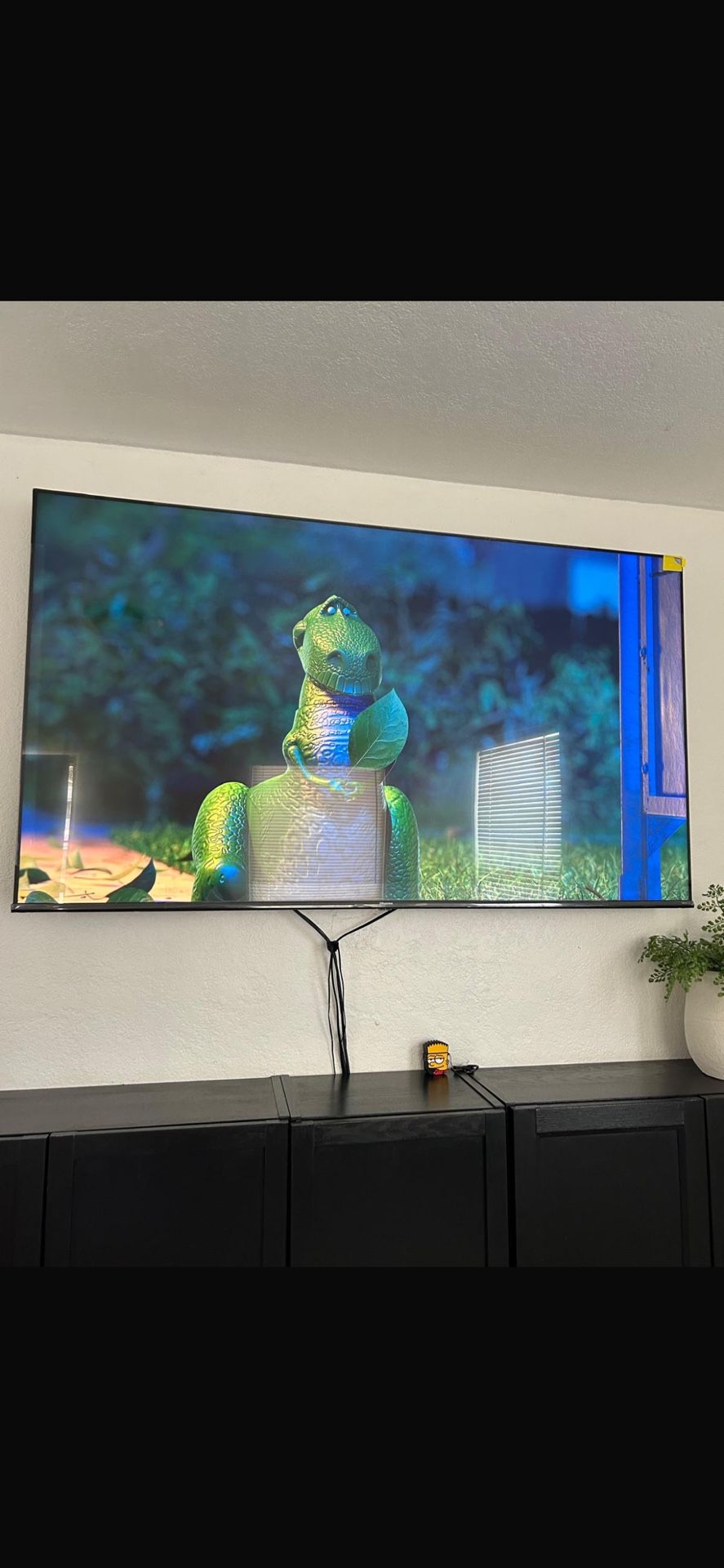 Hisense 65”