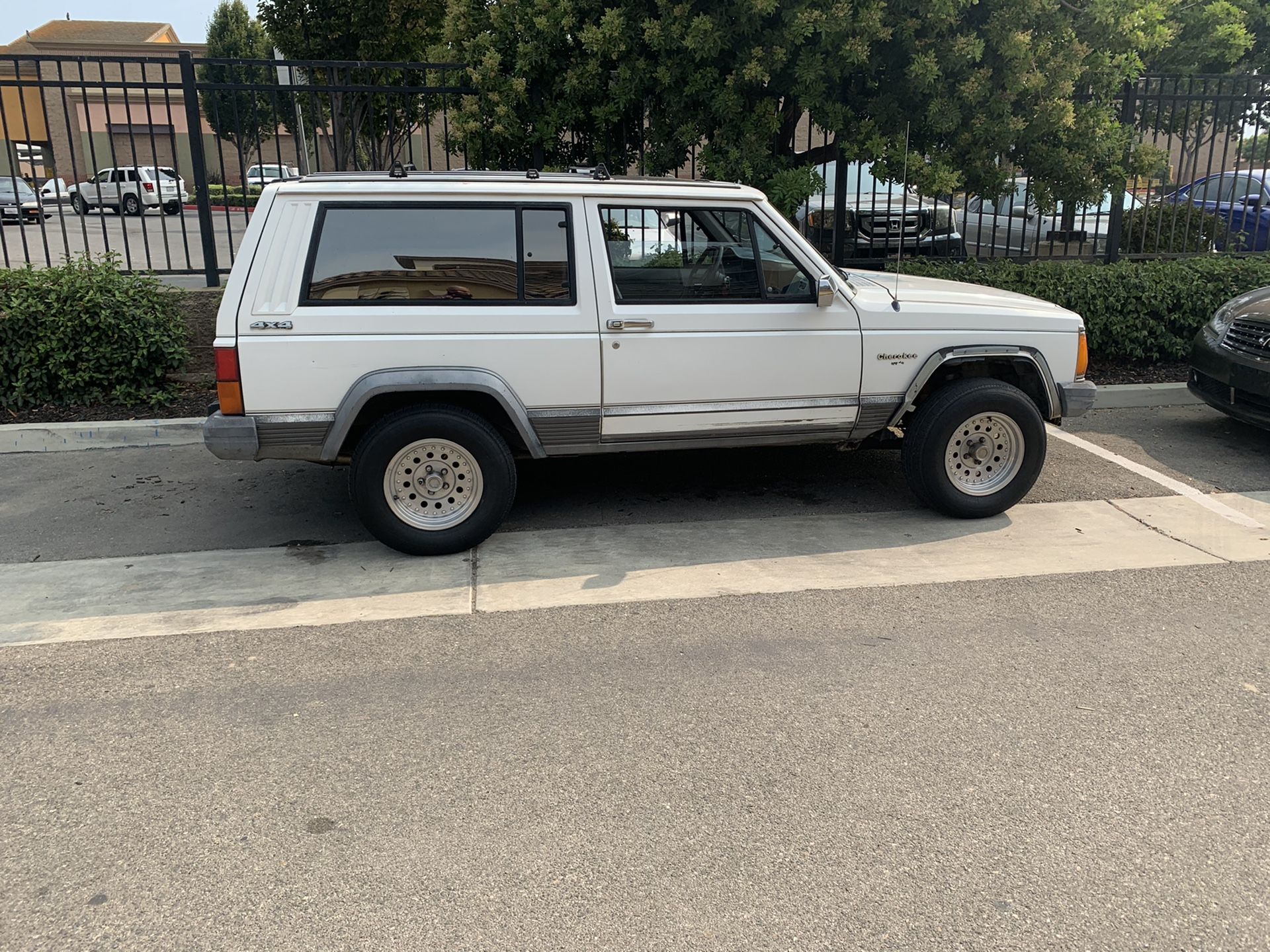 1989 Jeep Cherokee