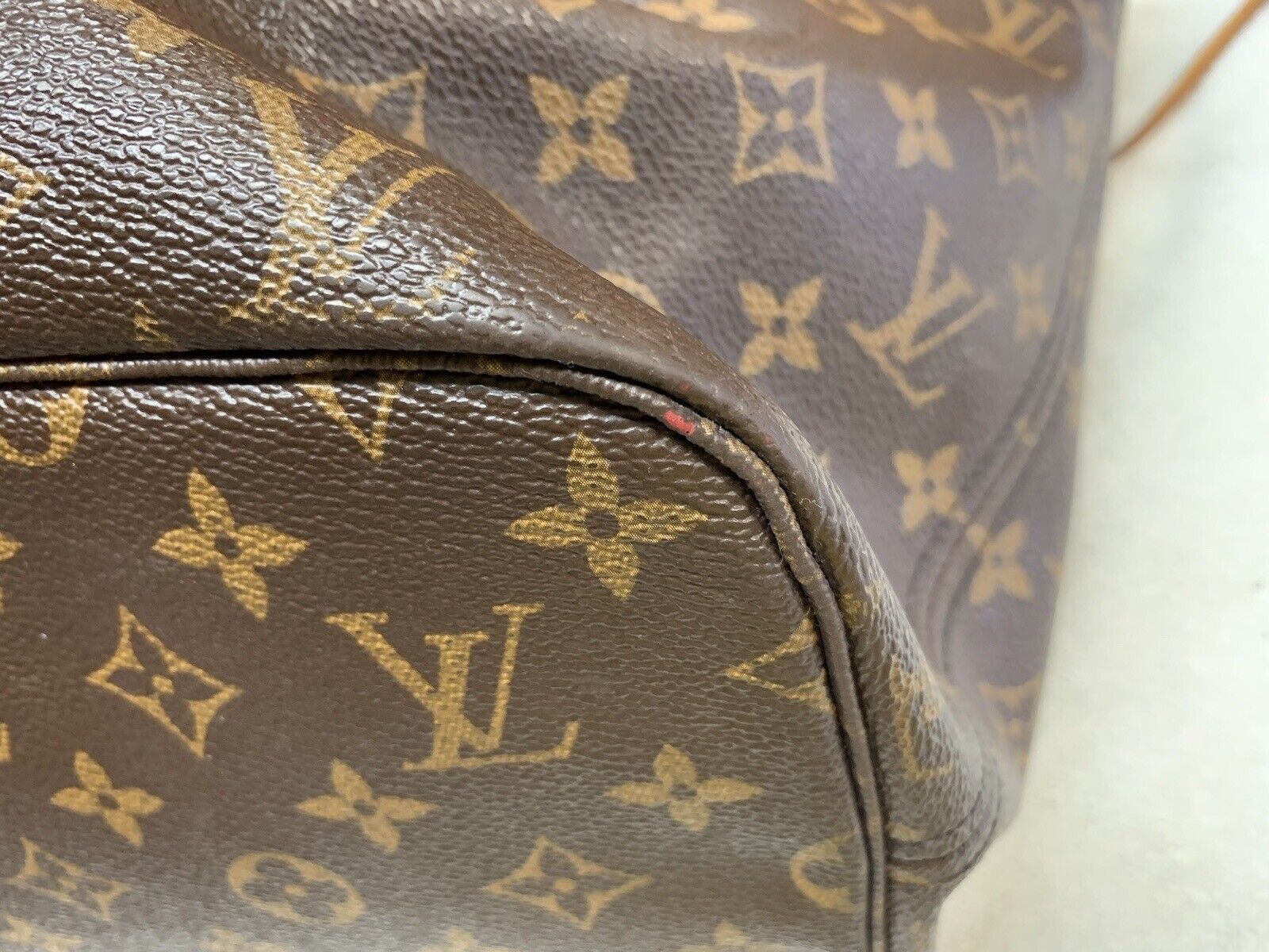 Louis Vuitton Neverfull MM Monogram Bag (HEAVY WEAR)