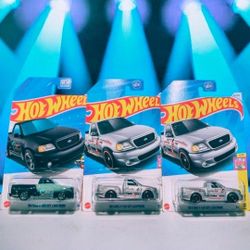 Hot Wheels '99 Ford F-150 SVT Lightning lot 3