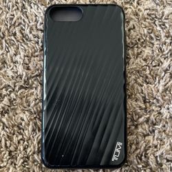iPhone 7 Plus TUMI case 