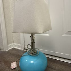 2 Lamps 