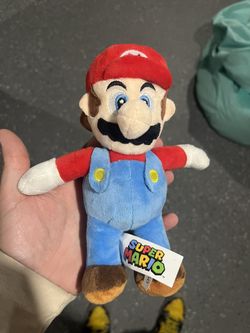 Super Mario plushy 
