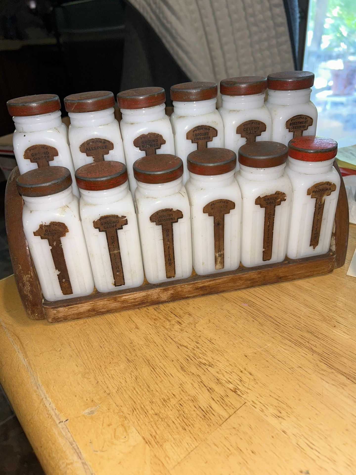 Vintage 1950's Milk Glass Spice Jars spices Rack with 10 Griffiith's chrome  color lids & rack farmhouse collectible display retro kitchen – Carol's  True Vintage and Antiques