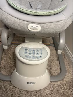 Graco baby swing