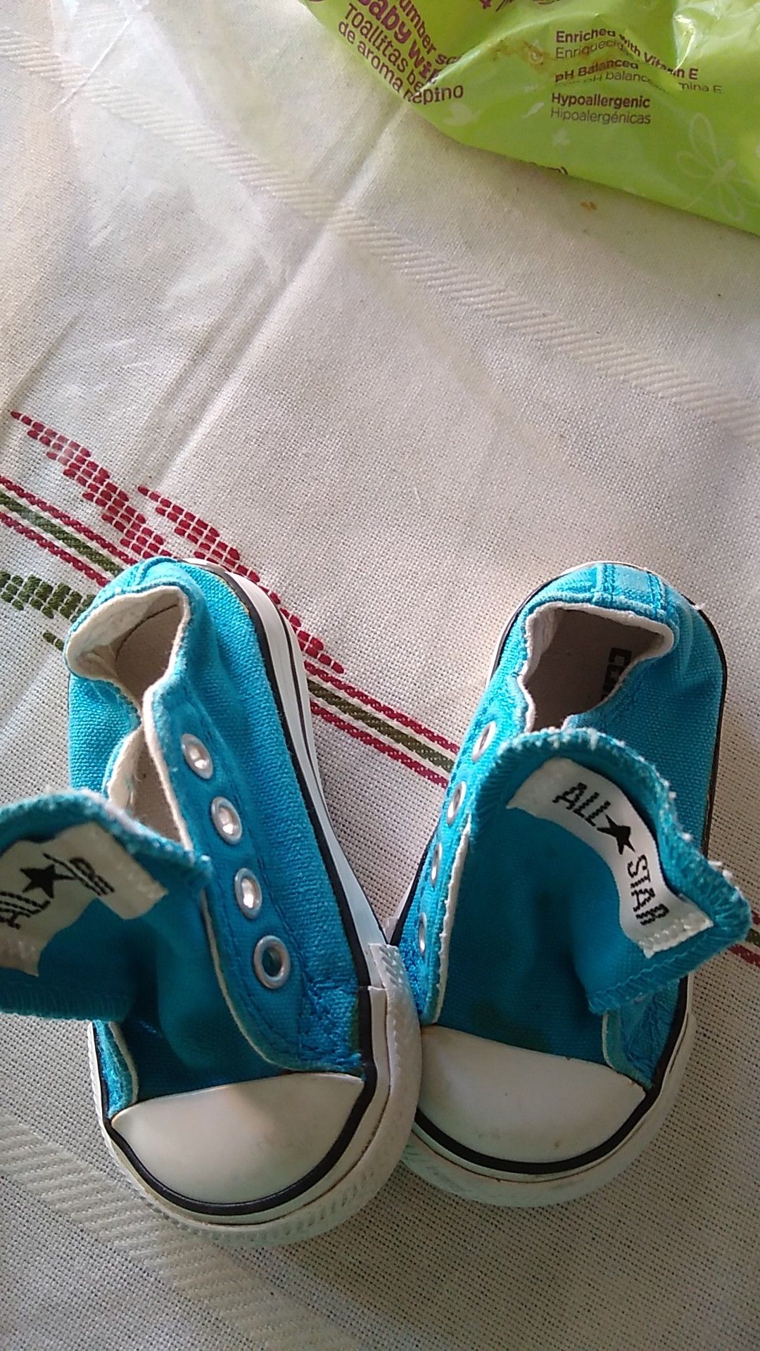 Converse size 3