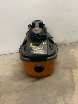 4 Gal. 5.0 Peak HP Portable Shop Vacuum Wet Dry Vac WD4070C