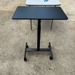 Seville Classics airLIFT® Height Adjustable Mobile Rolling Laptop Cart Desk