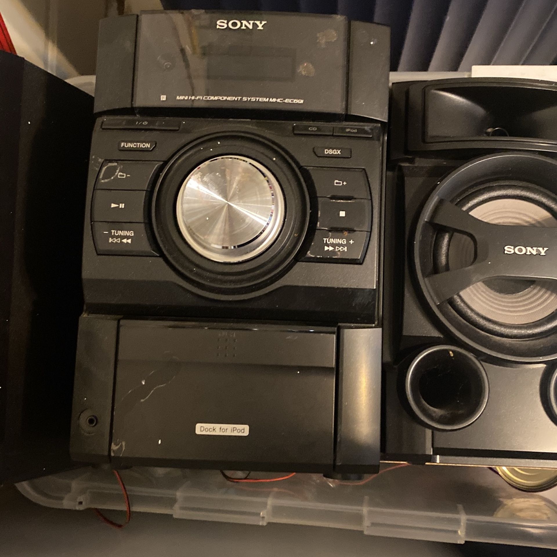 Vintage Sony Mini Hi-Fi Component System MHC-EC691